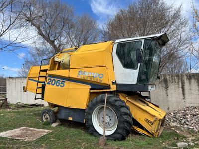 Комбайн марки Сампо SR-2065