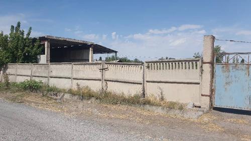 Нежилой строение