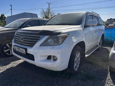 LEXUS LX 570