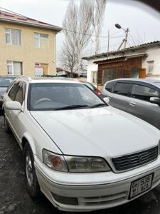 категория ТС правый, количество мест  В, 5